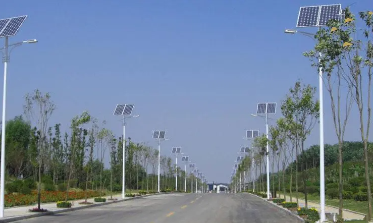 太陽能路燈的標(biāo)準(zhǔn)電壓是多少？
